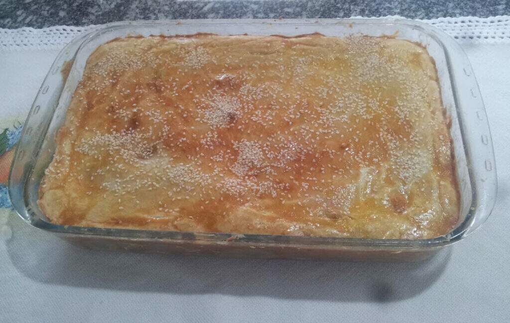 Empadão de frango com catupiry de massa fininha