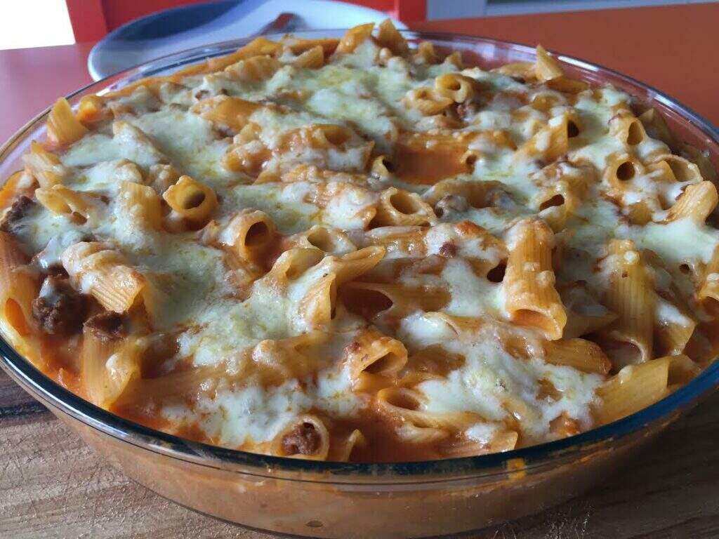 Penne na panela de pressão