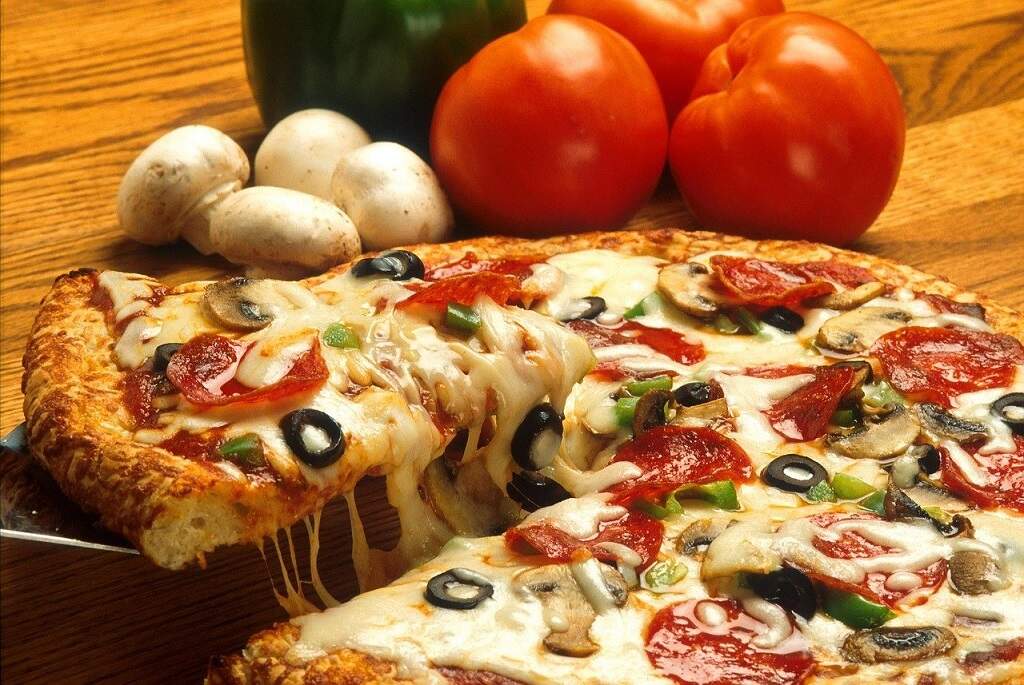 Pizza: 06 receitas incríveis para fazer em casa