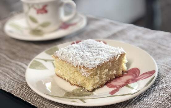 Bolo de Coco Molhadinho