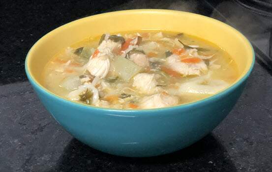 Sopa de Frango e Legumes Fácil