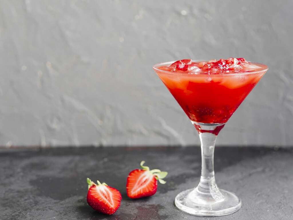 05 receitas de drinks fáceis com vodka