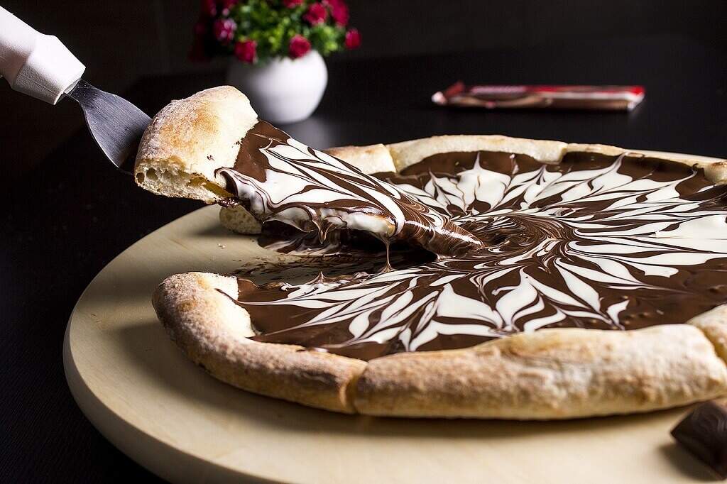 04 receitas de pizza doce que são de dar água na boca