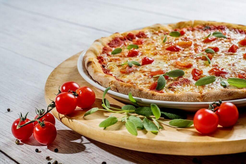Dia da Pizza: 6 receitas de pizza salgada para fazer em casa