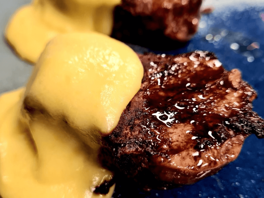 Receita de filé mignon com fondue de queijo