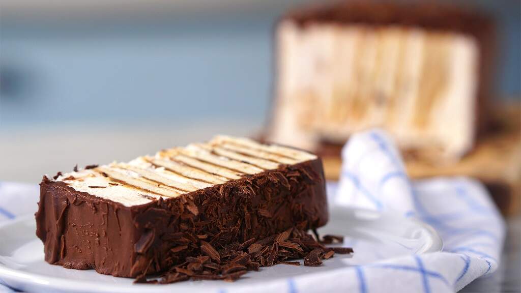 Receita de torta de bolacha invertida