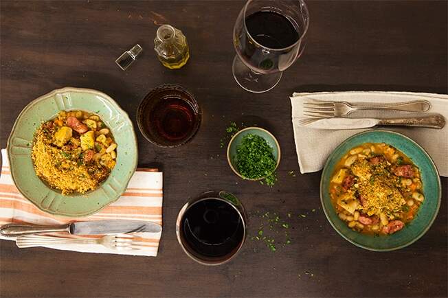 cassoulet com farinha de pão