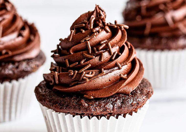 cupcake de chocolate com whey