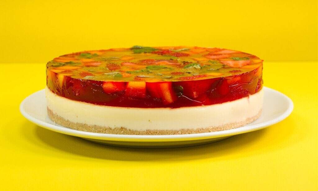 torta espelhada de morango