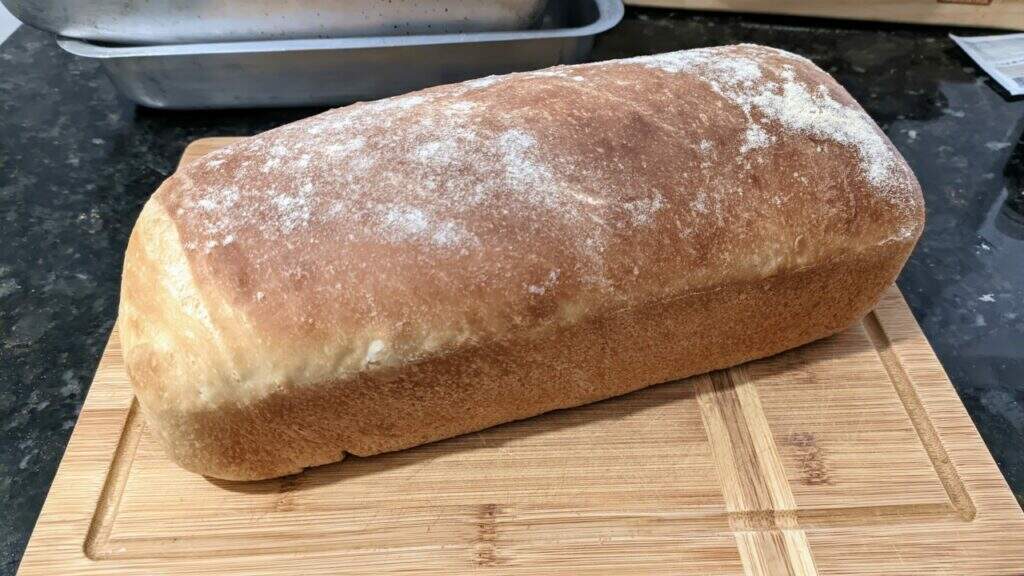 Pão de forma de semolina com levain