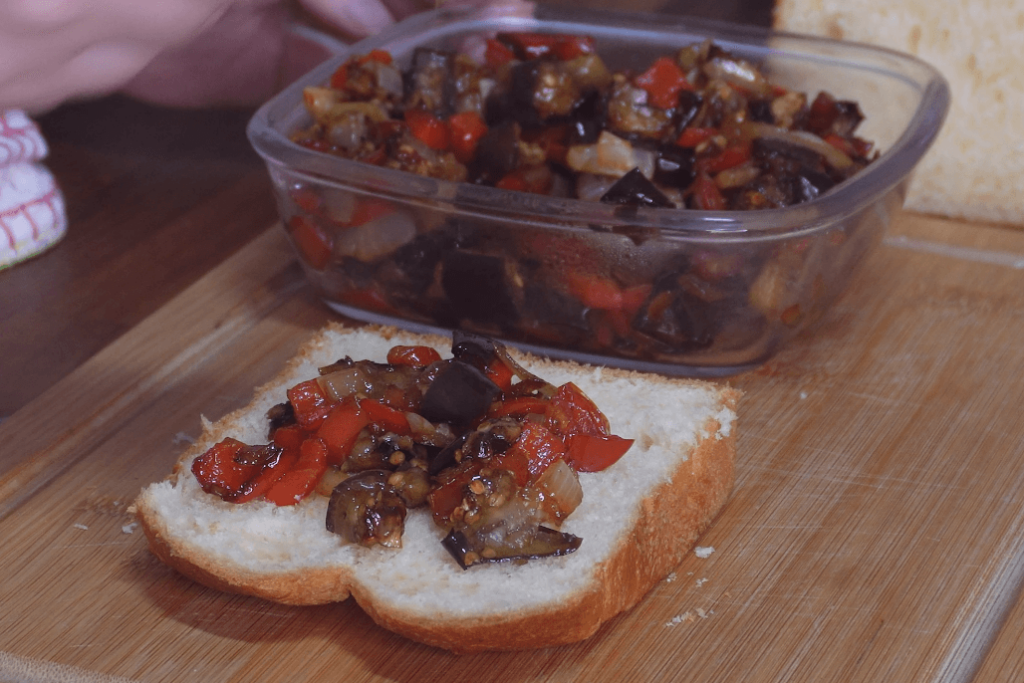 legumes-caponata-no-pao