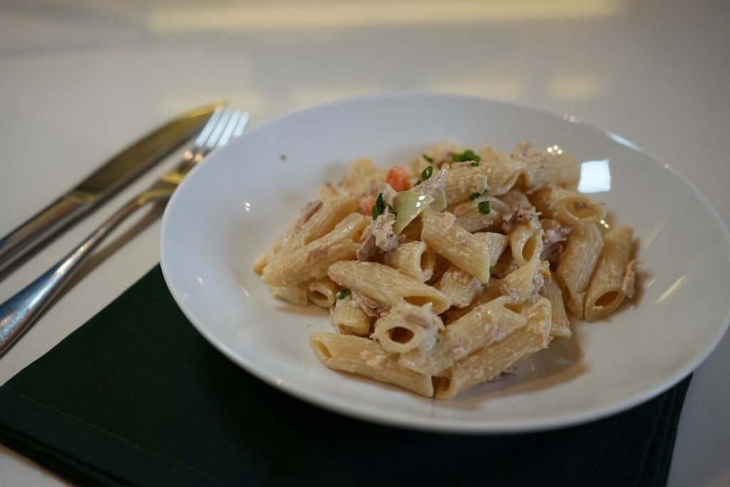 Macarrão com atum cremoso