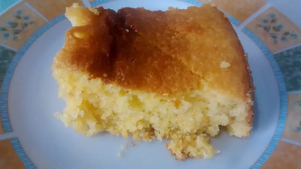 Bolo de farinha de milho