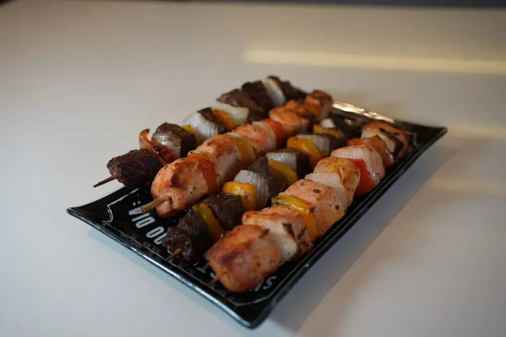 Como fazer espetinhos de carne na Air Fryer: prático, rápido e cheio de sabor